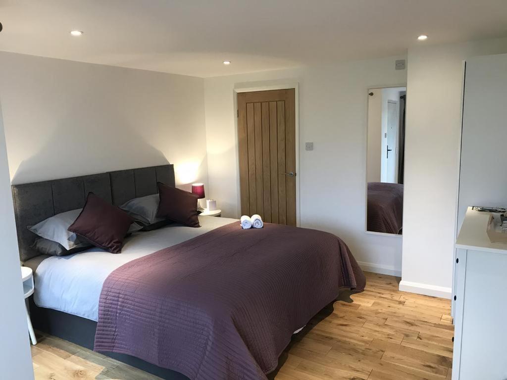 Tor Rooms Canterbury Bilik gambar