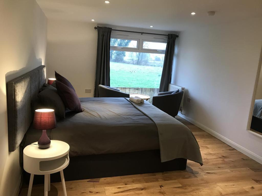 Tor Rooms Canterbury Bilik gambar