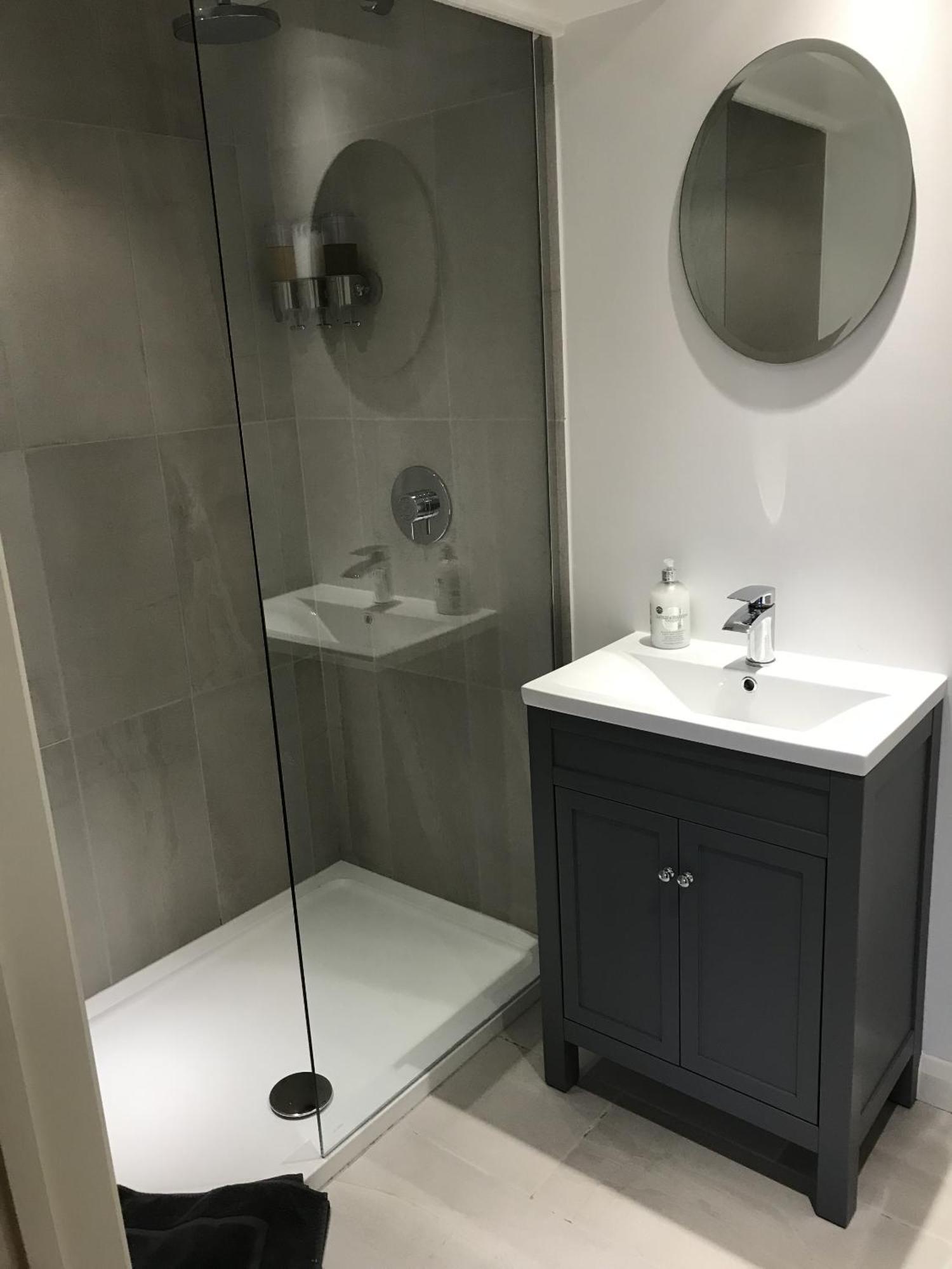 Tor Rooms Canterbury Bilik gambar